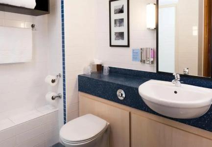 Holiday Inn Express Birmingham Star City, An Ihg - 37