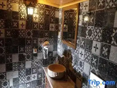 Tale Cave In - 103