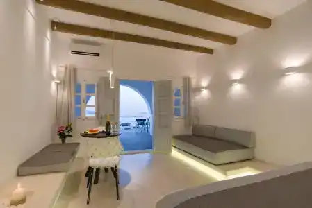Oia Suites - 11