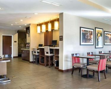 Comfort Suites Medical Center - 28