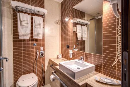 Everest Inn Rome - 9