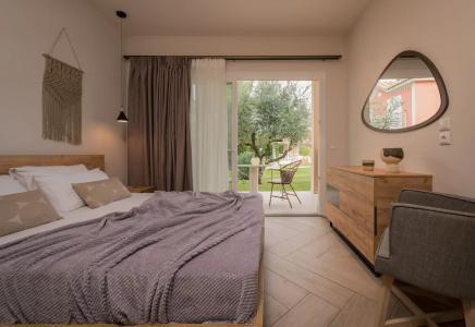 Aeolos Boutique and Suites - 1