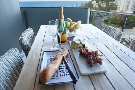 Ambience on Burleigh Beach - 49