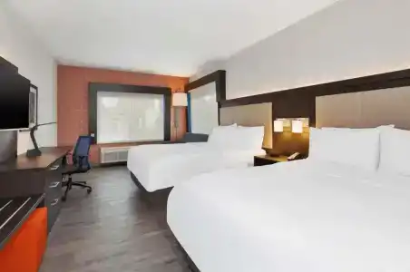 Holiday Inn Express & Suites - Holland Tunnel, an IHG - 44