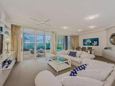 Oceana On Broadbeach - 25