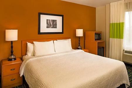 Fairfield Inn by Marriott New York LaGuardia Airport/Flushing - 28