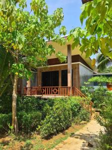 Lanta Pearl Beach Resort - 55