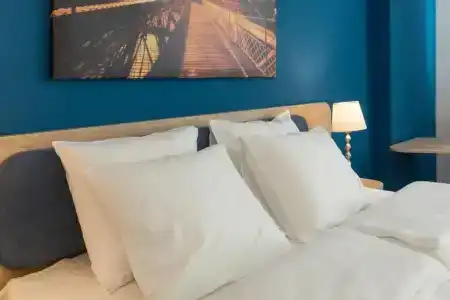 Premium Crown Suites - 101