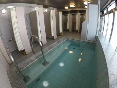 Tokyo Central Youth Hostel - 12