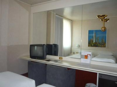 Starhotels Cristallo Palace - 6