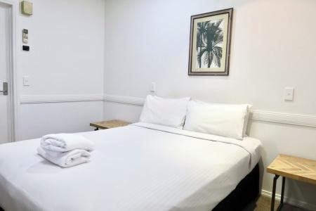Park Avenue Motel - 40