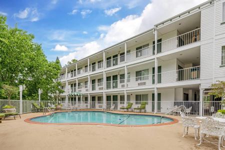 Quality Inn South - 17