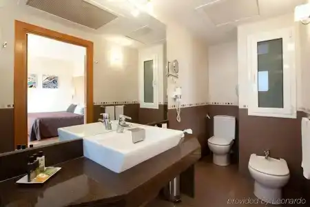 ApartSilver - 8