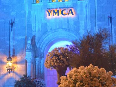 Ymca Three Arches - 0