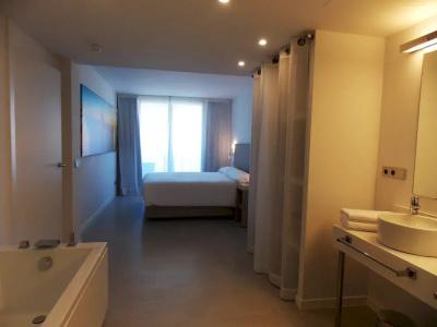 Apartaments B-Llobet Sun & Confort - 8