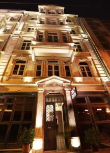 Royal Tophane - 41