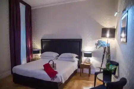 Minerva Relais - 123