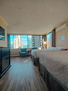 Divya Sutra Suites on Robson Downtown - 98