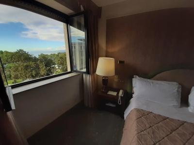 Grand Excelsior's - 4