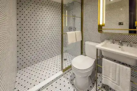 Shocard, New York - 8