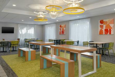Hilton Garden Inn - 21