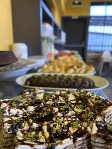Roy Otel Akçay - 12