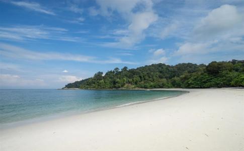 Anjungan Beach - 14