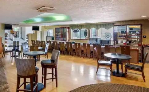 Rodeway Inn Denver Downtown - 24