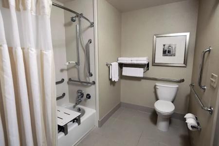 Hilton Garden Inn South - 77