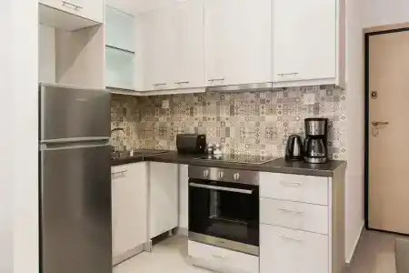 Nicholas Point and Rooms - 125