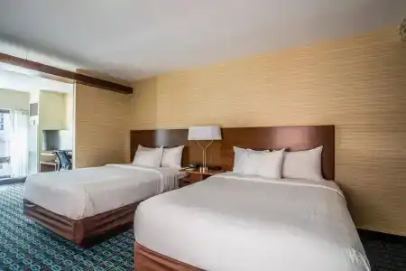 Fairfield Inn and Suites Chicago Downtown-River North - 2