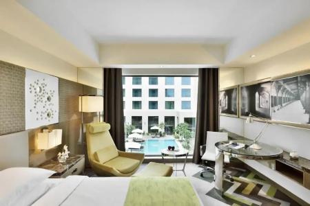Courtyard by Marriott - 31