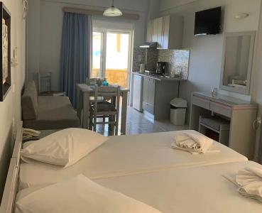 Ermis Suites - 33