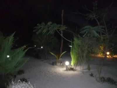 Mnana Beach Bungalows - 16