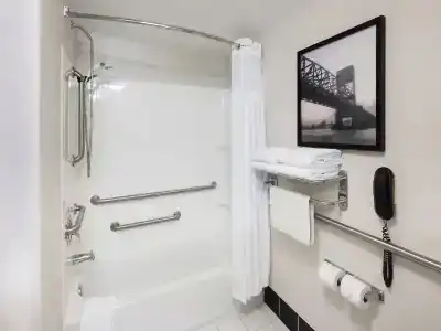 Comfort Inn University - 37