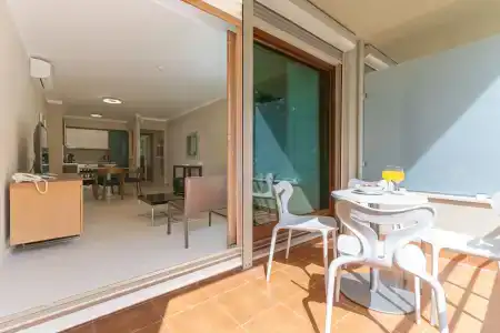 The Residence - 22