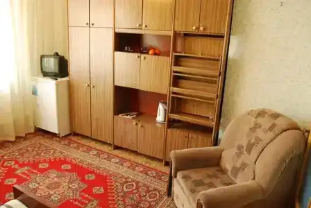 Солнечный - 37