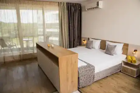 Allure Beach Resort Aparthotel - 38