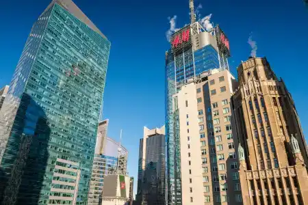 Luma - Times Square - 0