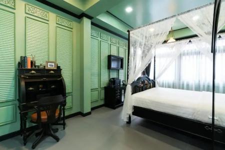 De Phanakron Boutique - 144