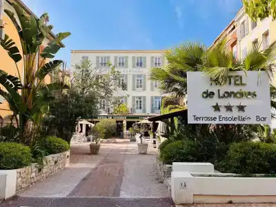 Hôtel De Londres - 16