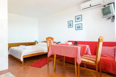 Home Sweet Home - 200