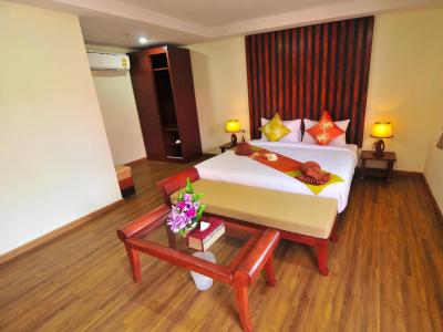 Phi Phi Ba Kao Bay Resort - 1