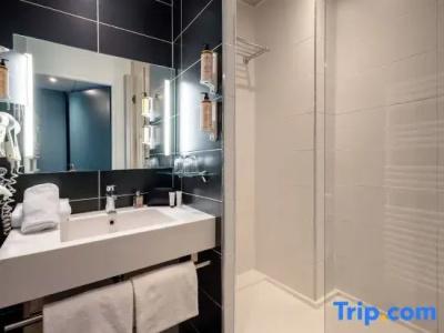 Mercure Annecy Centre - 95