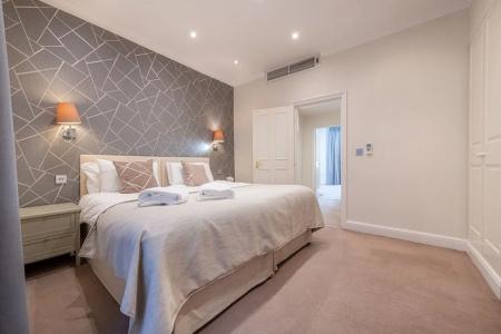 Manson Place - 168