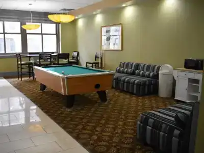 Holiday Inn Express Downtown, An Ihg - 14