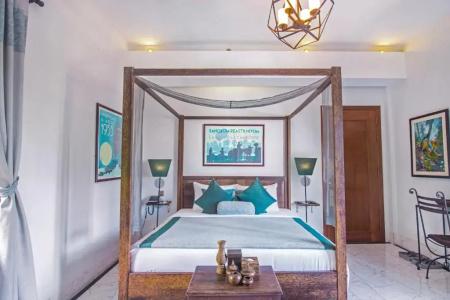 Mane Boutique & Spa - 47