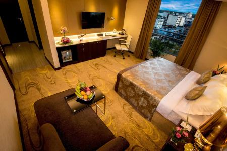 Best Western Chinatown - 181