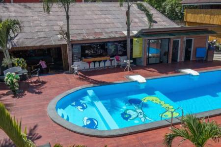 Carabao Dive Resort - 8