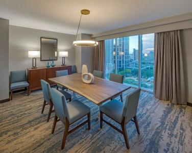 Hilton Americas - Houston - 11